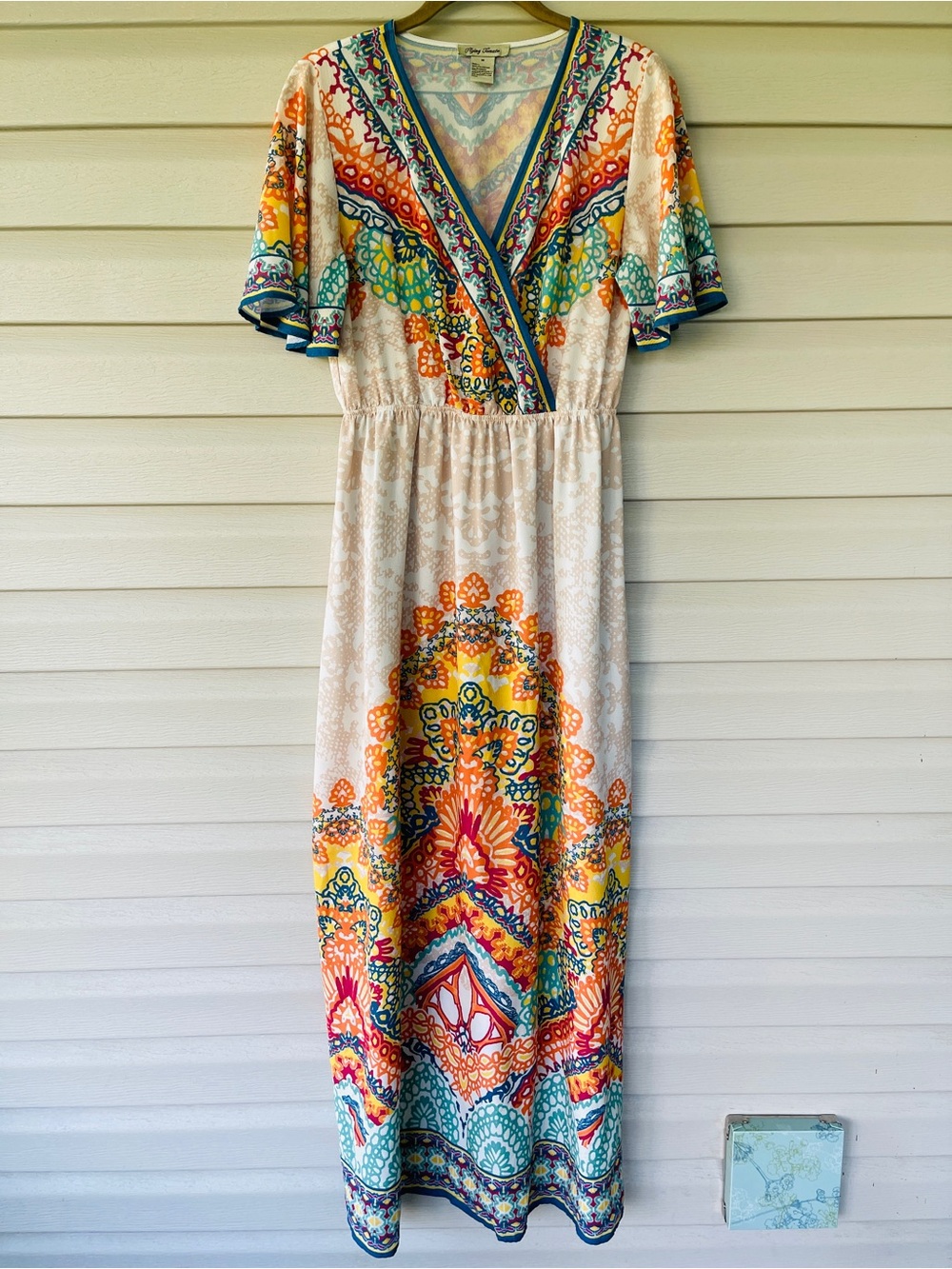 Flying Tomato Multicolor Flutter Sleeve Maxi Dress Size Medium